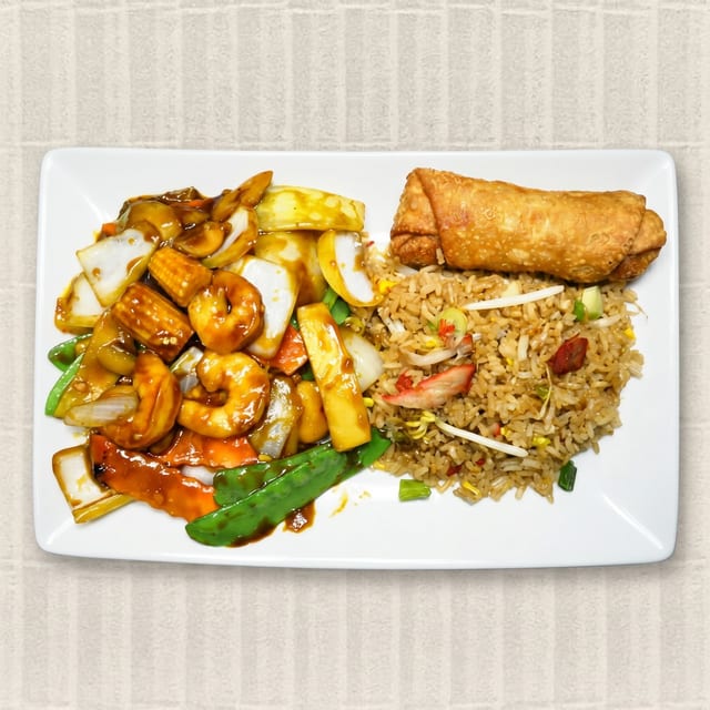 36. Shrimp or Chicken with Garlic Sauce Platter.